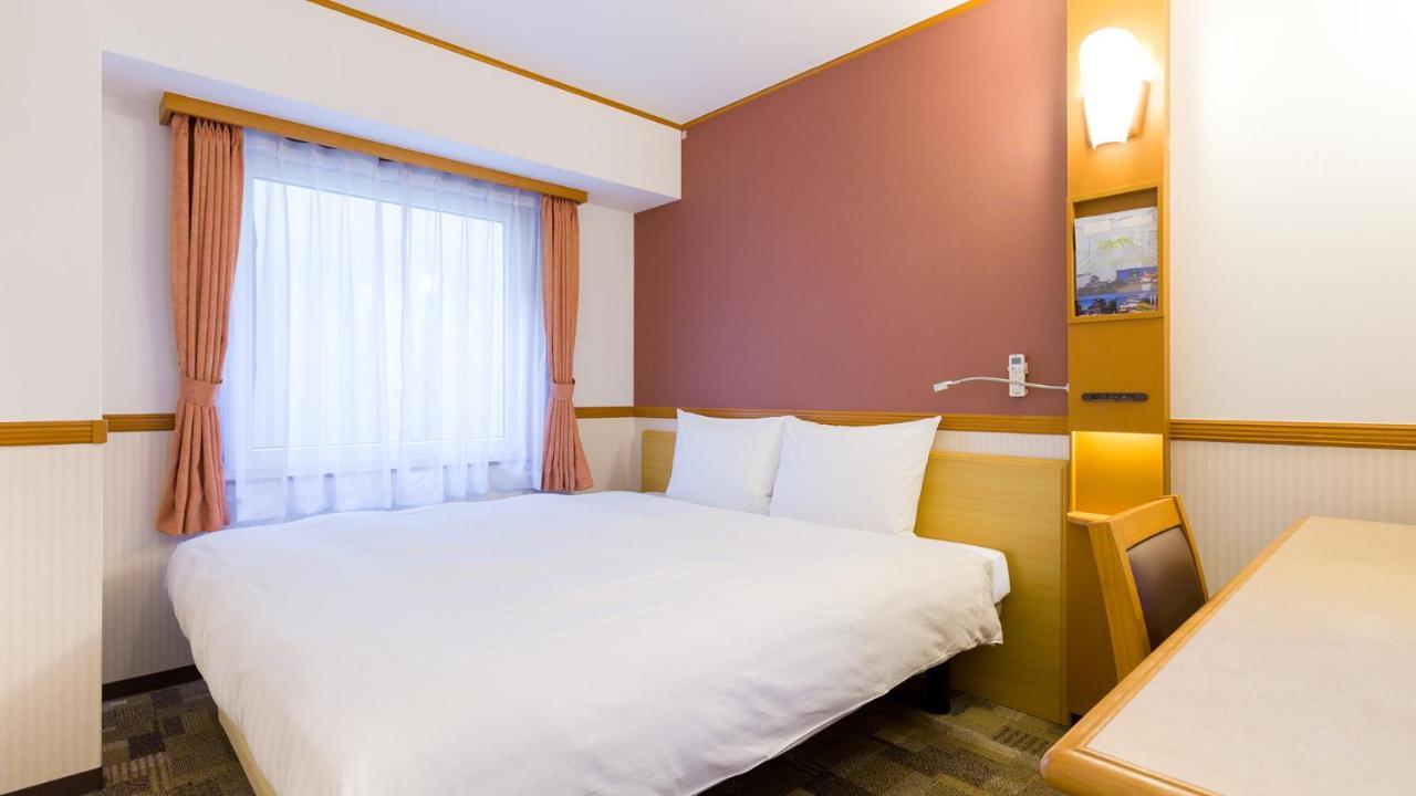 Toyoko Inn Tokyo Shinagawa-Eki Takanawa-Guchi Экстерьер фото