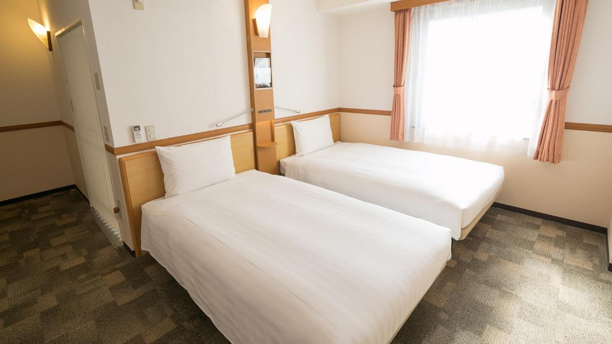 Toyoko Inn Tokyo Shinagawa-Eki Takanawa-Guchi Экстерьер фото
