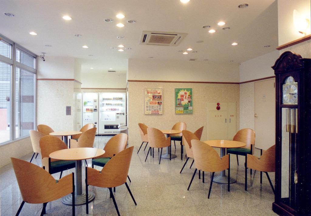 Toyoko Inn Tokyo Shinagawa-Eki Takanawa-Guchi Экстерьер фото