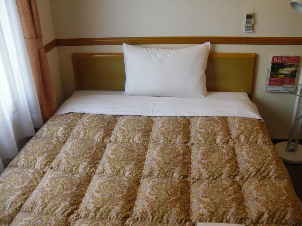 Toyoko Inn Tokyo Shinagawa-Eki Takanawa-Guchi Экстерьер фото