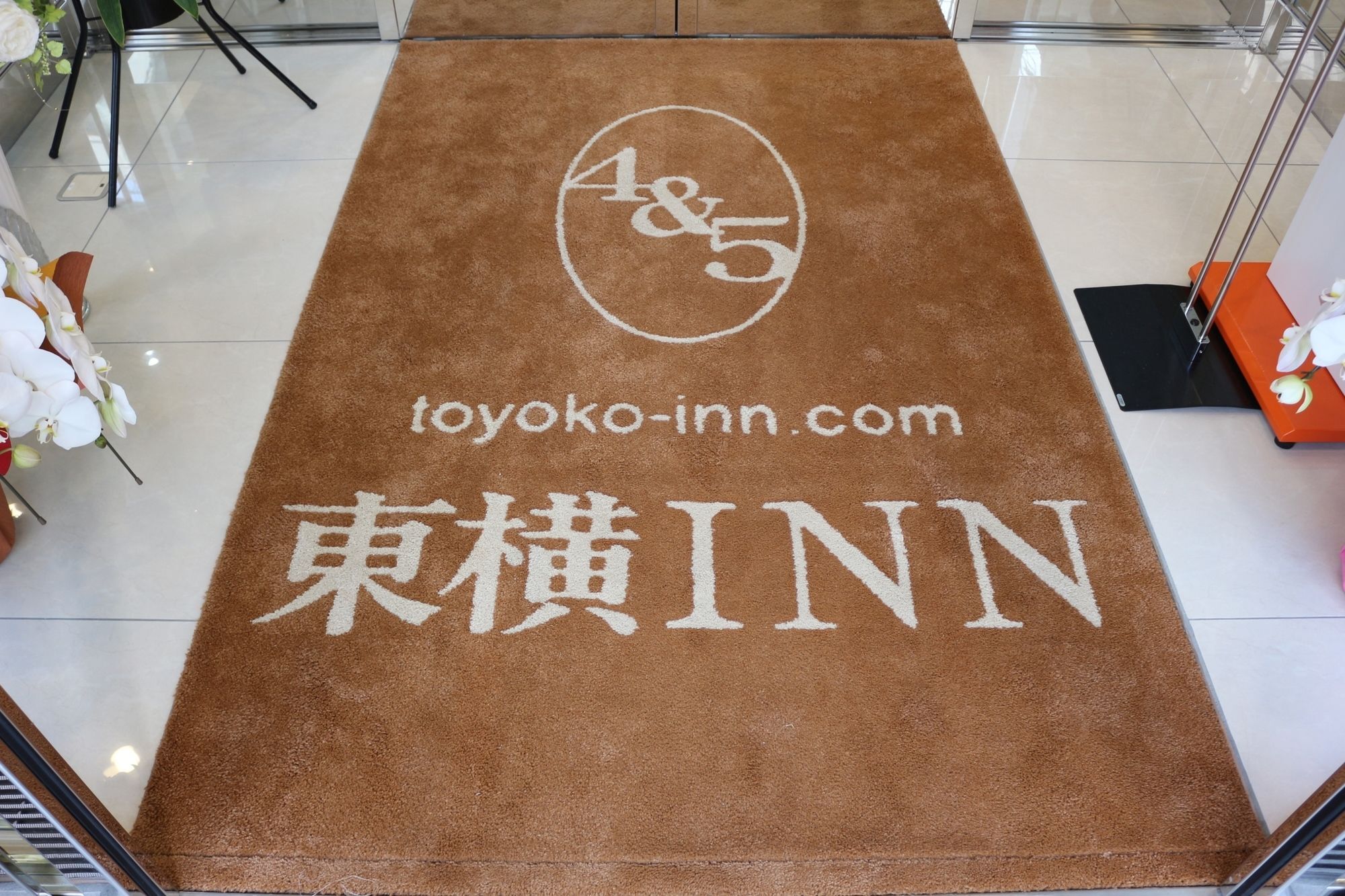 Toyoko Inn Tokyo Shinagawa-Eki Takanawa-Guchi Экстерьер фото